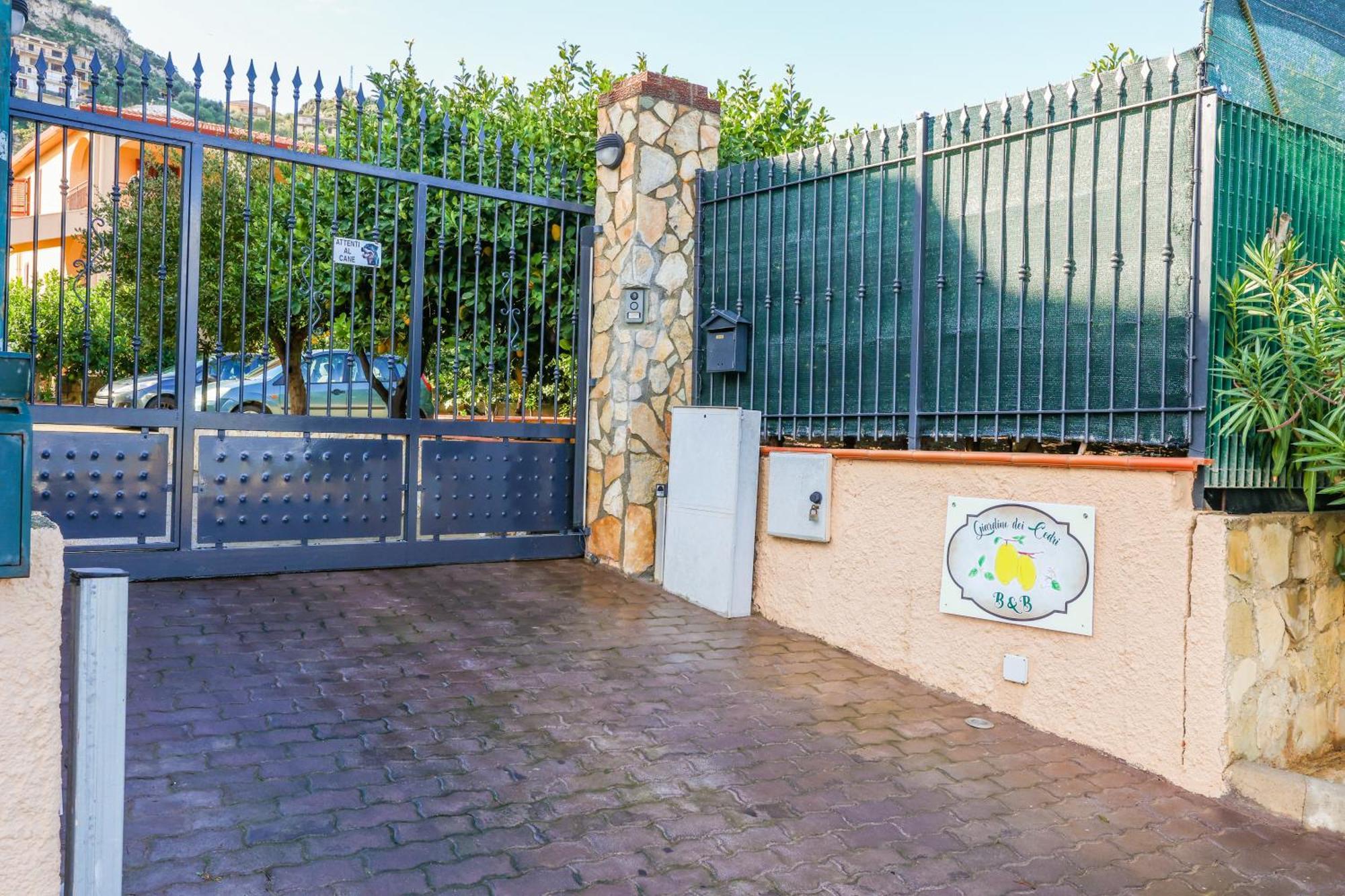 B&B Giardino Dei Cedri Trabia Dış mekan fotoğraf